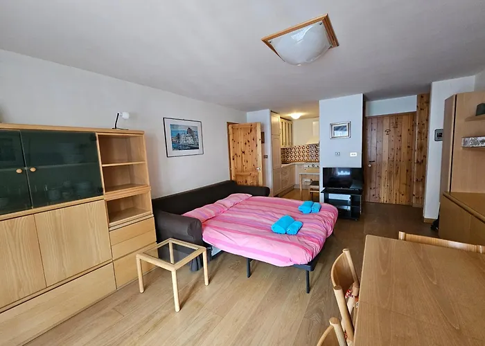 Splendid 300 Meters From The Slopes 라튈르